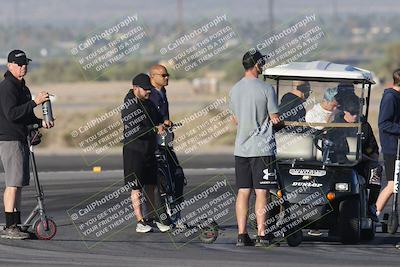 media/Oct-30-2025-Racers Edge (Thu) [[dabbdaf680]]/1-Around the Pits- Track Walk/